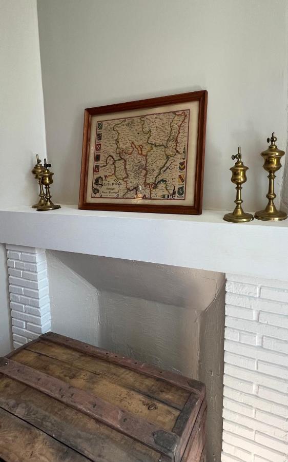 L'Escale Chambres Et Table D'Hotes Verdun-sur-le-Doubs Luaran gambar